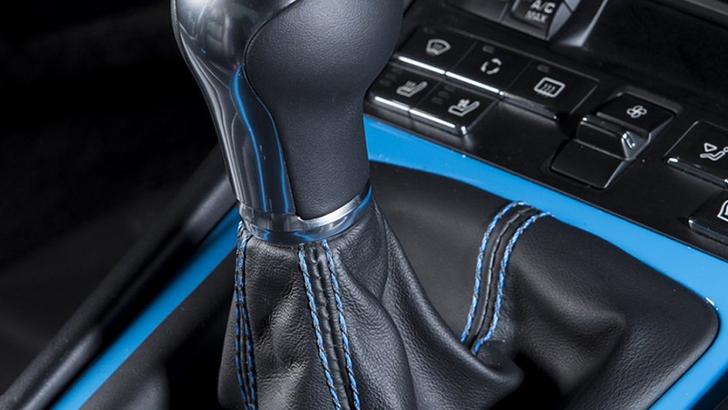 RUF RTR Car: Gallery Showing Gear Shift Stick, Baby Blue Colour